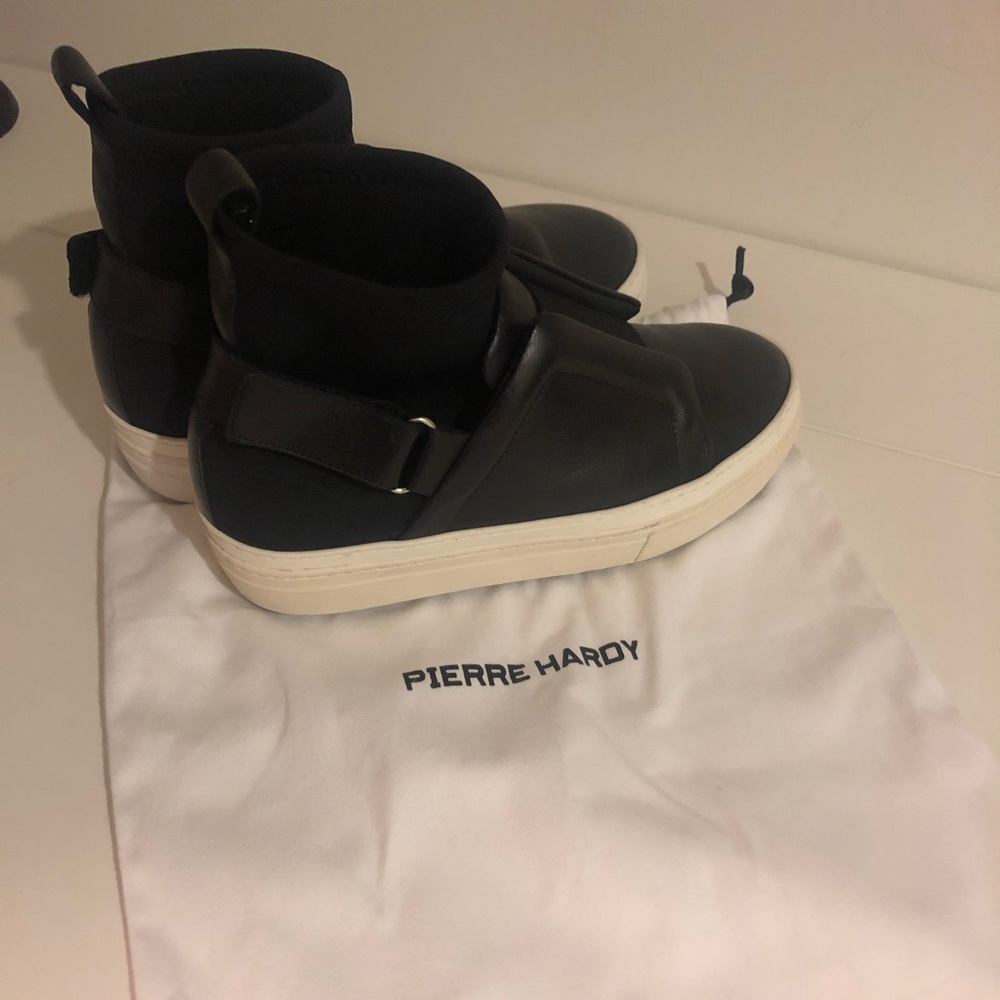 BNIB Pierre Hardy sneakers